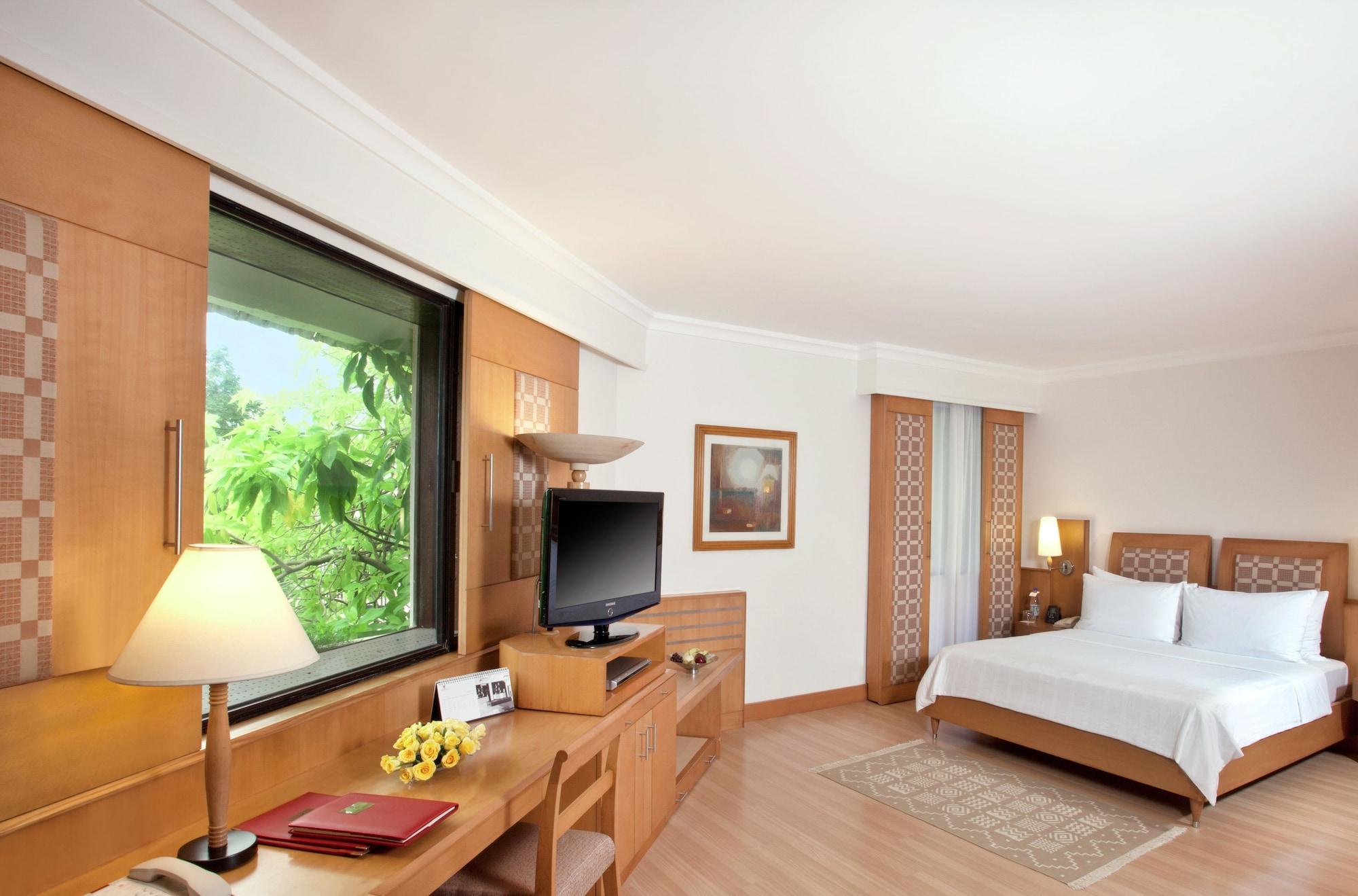 Hotel Trident