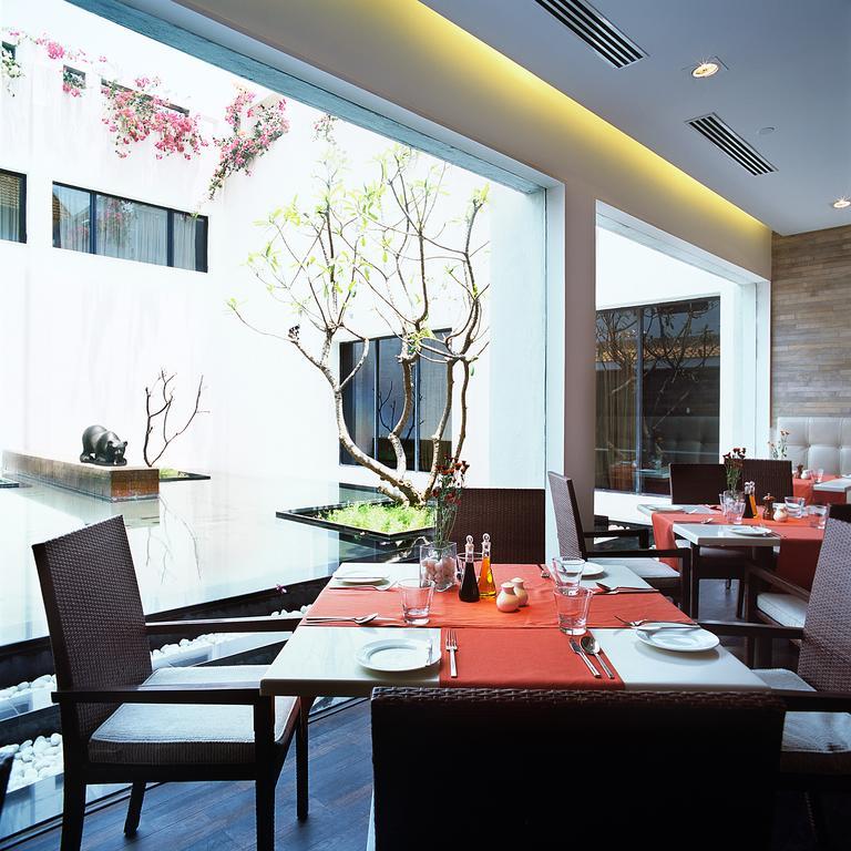 Trident Hotel 5*